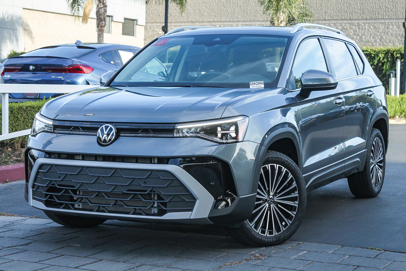 2025 Volkswagen Taos 4D Sport Utility