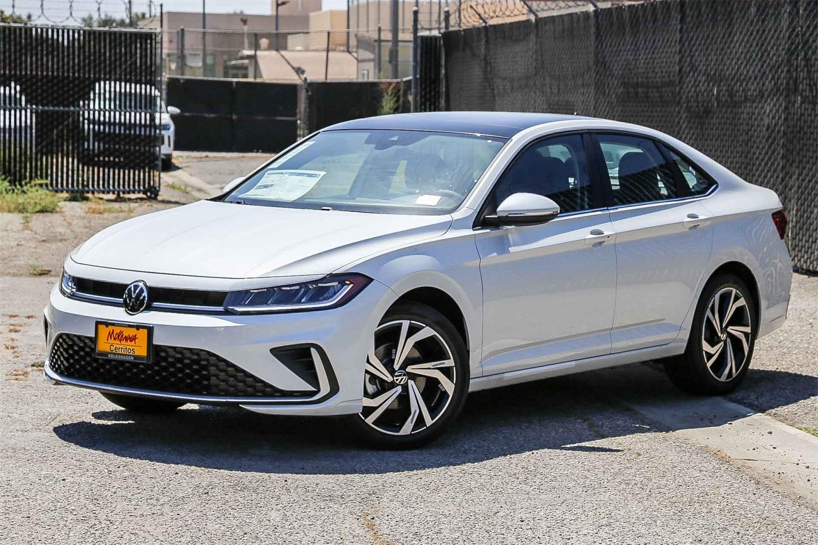 2025 Volkswagen Jetta 4D Sedan