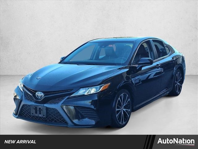 2019 Toyota Camry 4-door Mid-Size Passenger Car