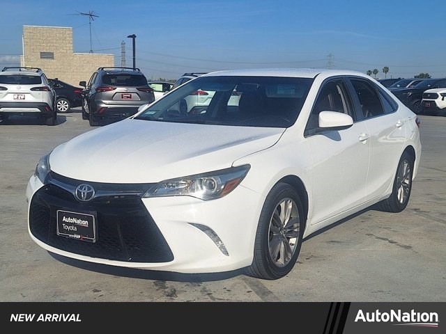 2017 Toyota Camry 4-door Mid-Size Passenger Car