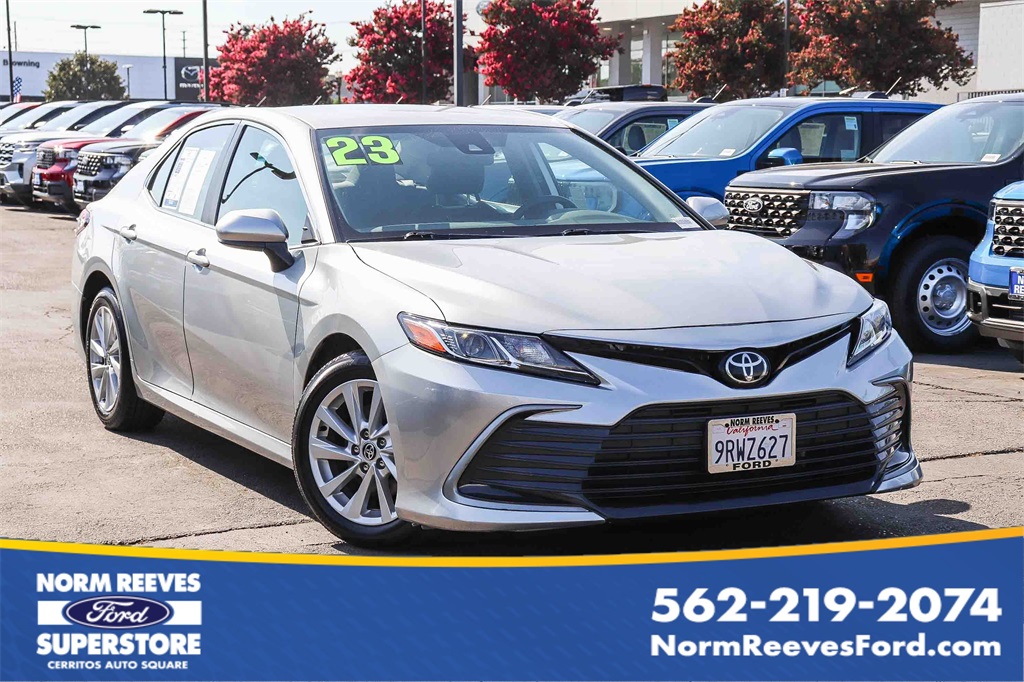 2023 Toyota Camry 4D Sedan