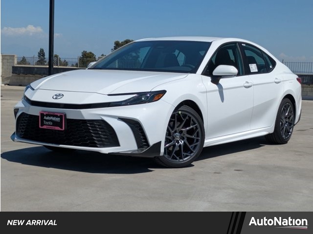 2025 Toyota Camry 4-door Mid-Size Passenger Car