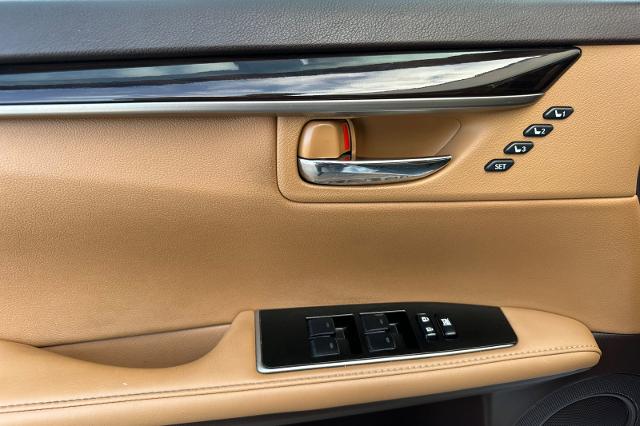 2018 Lexus ES 