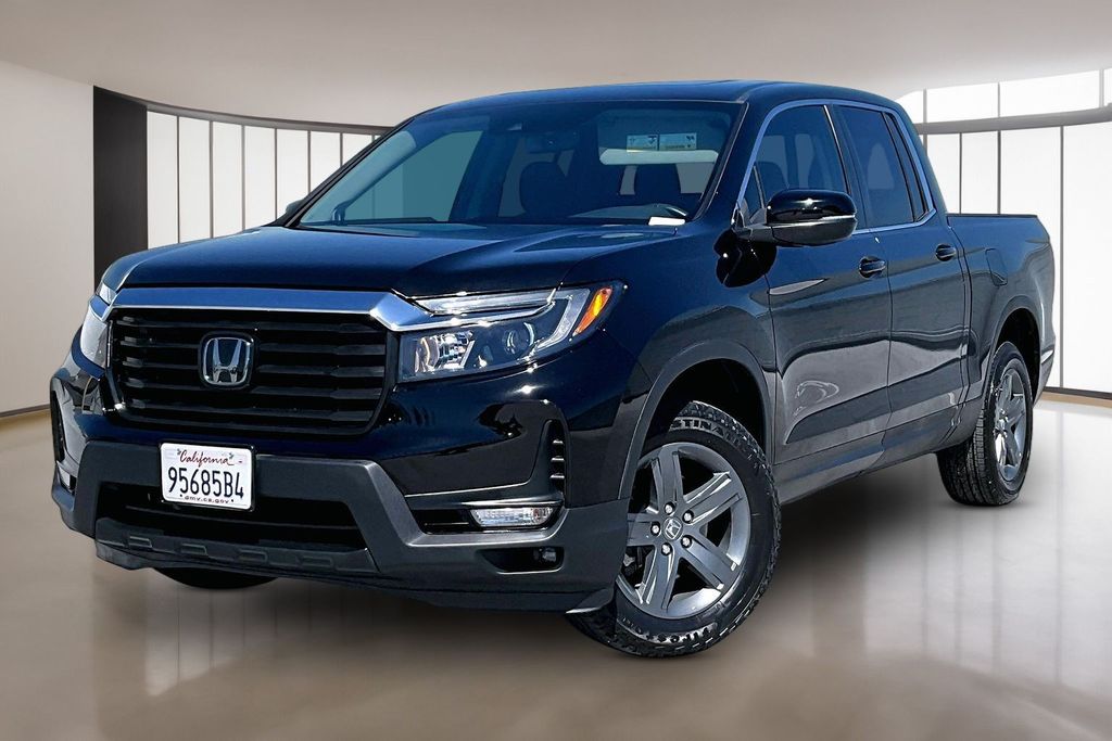 2023 Honda Ridgeline 4D Crew Cab