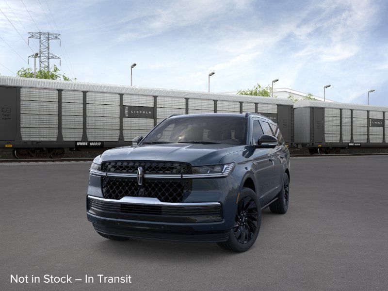 2026 Lincoln Navigator Reserve 4WD's photo