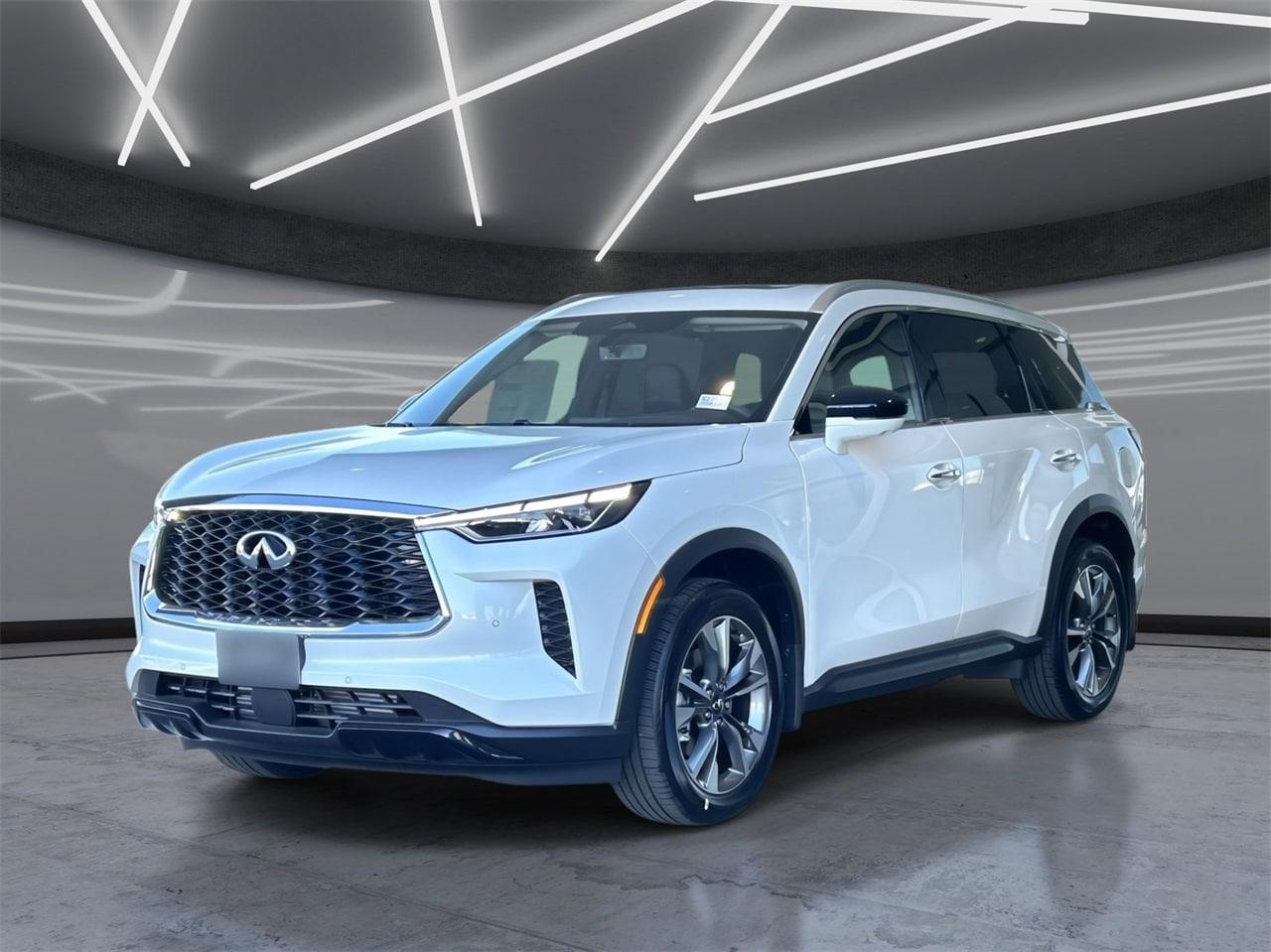 2025 INFINITI QX60 LUXE