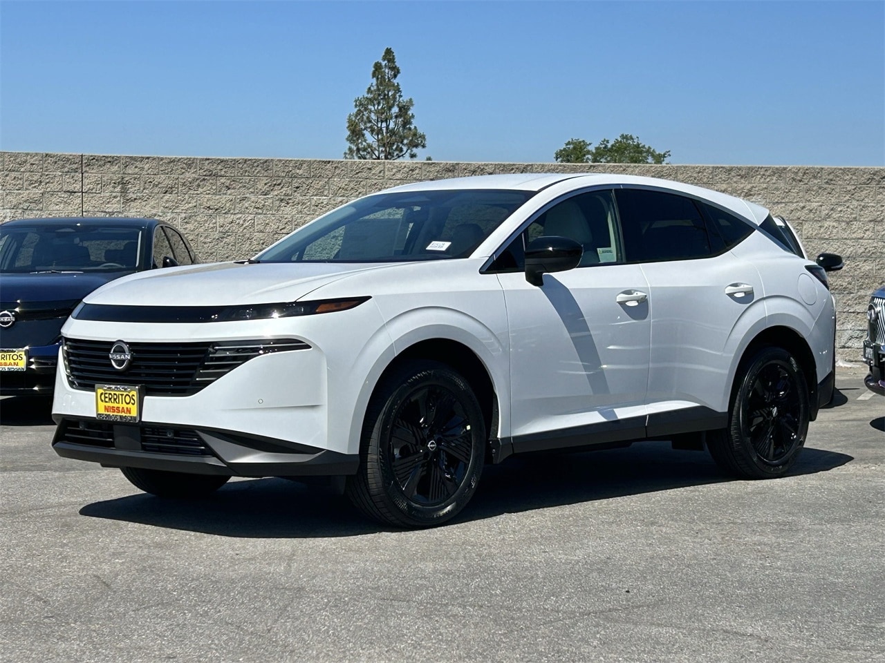 2025 Nissan Murano SV