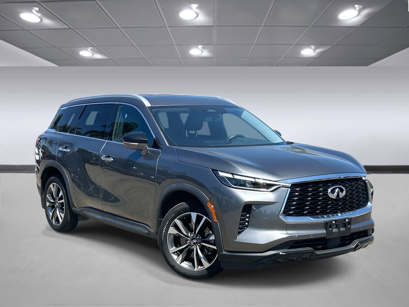 2023 INFINITI QX60 LUXE FWD