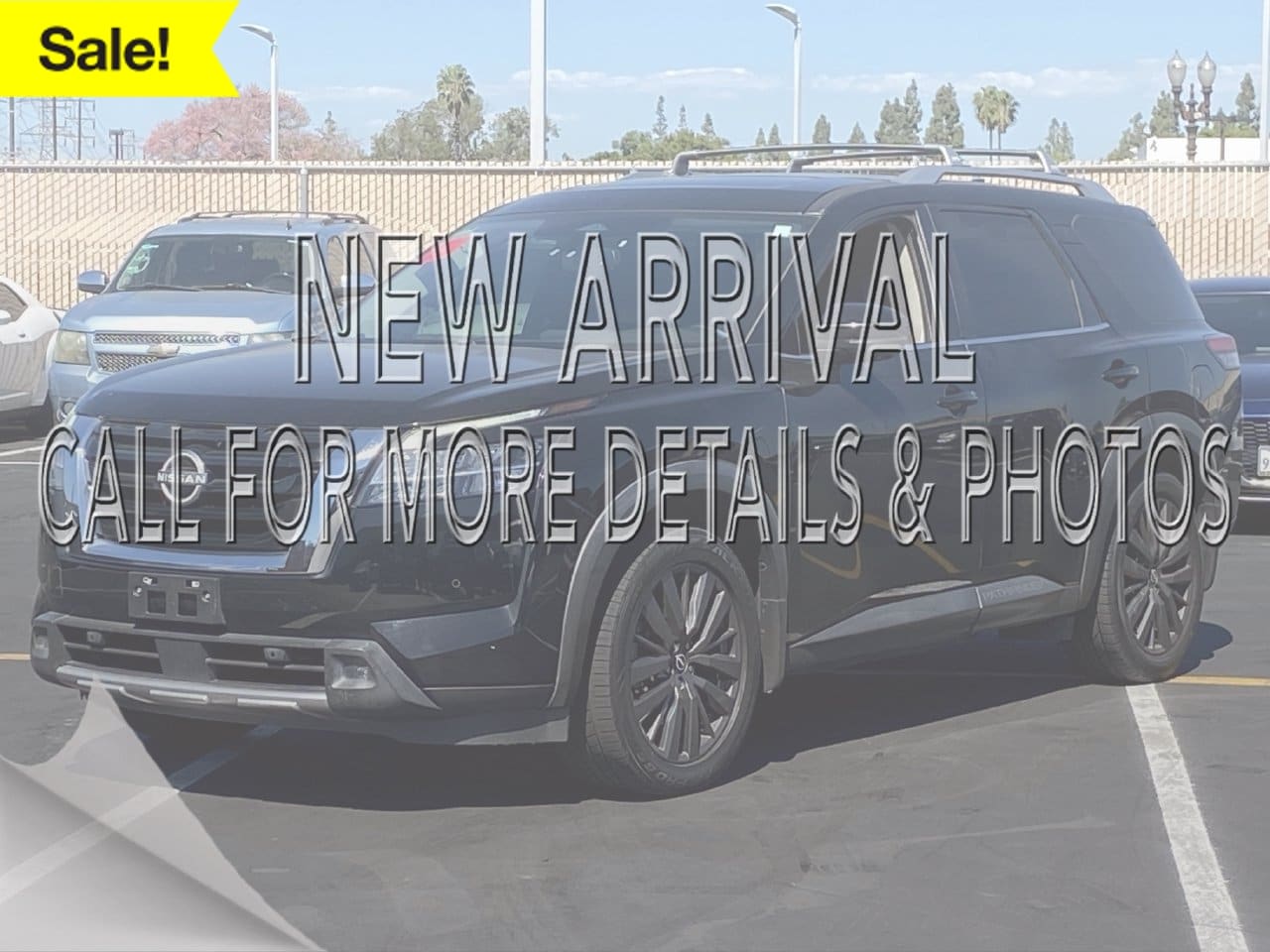 2022 Nissan Pathfinder SL