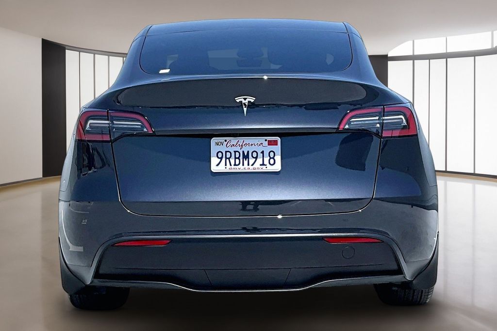 Slide 5 of 32