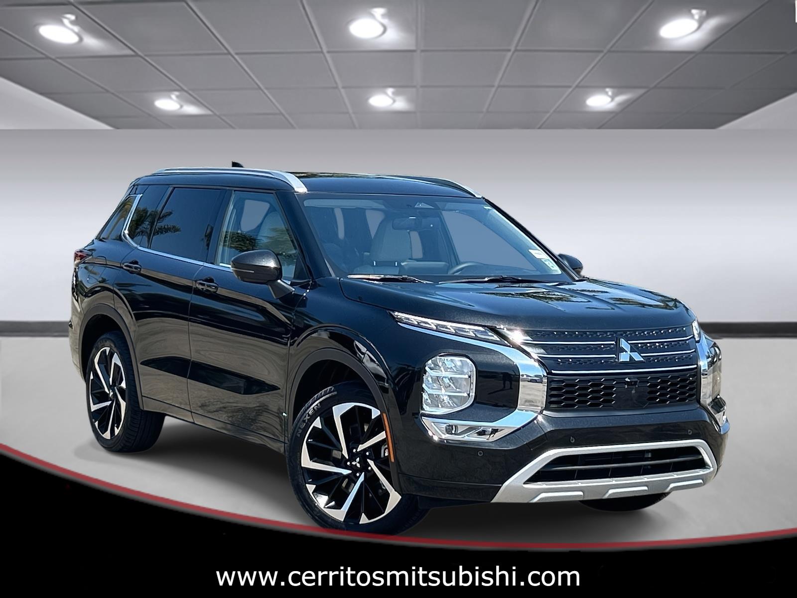 2024 Mitsubishi Outlander SEL Black Edition