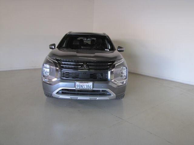 2022 Mitsubishi Outlander SEL S-AWC's photo