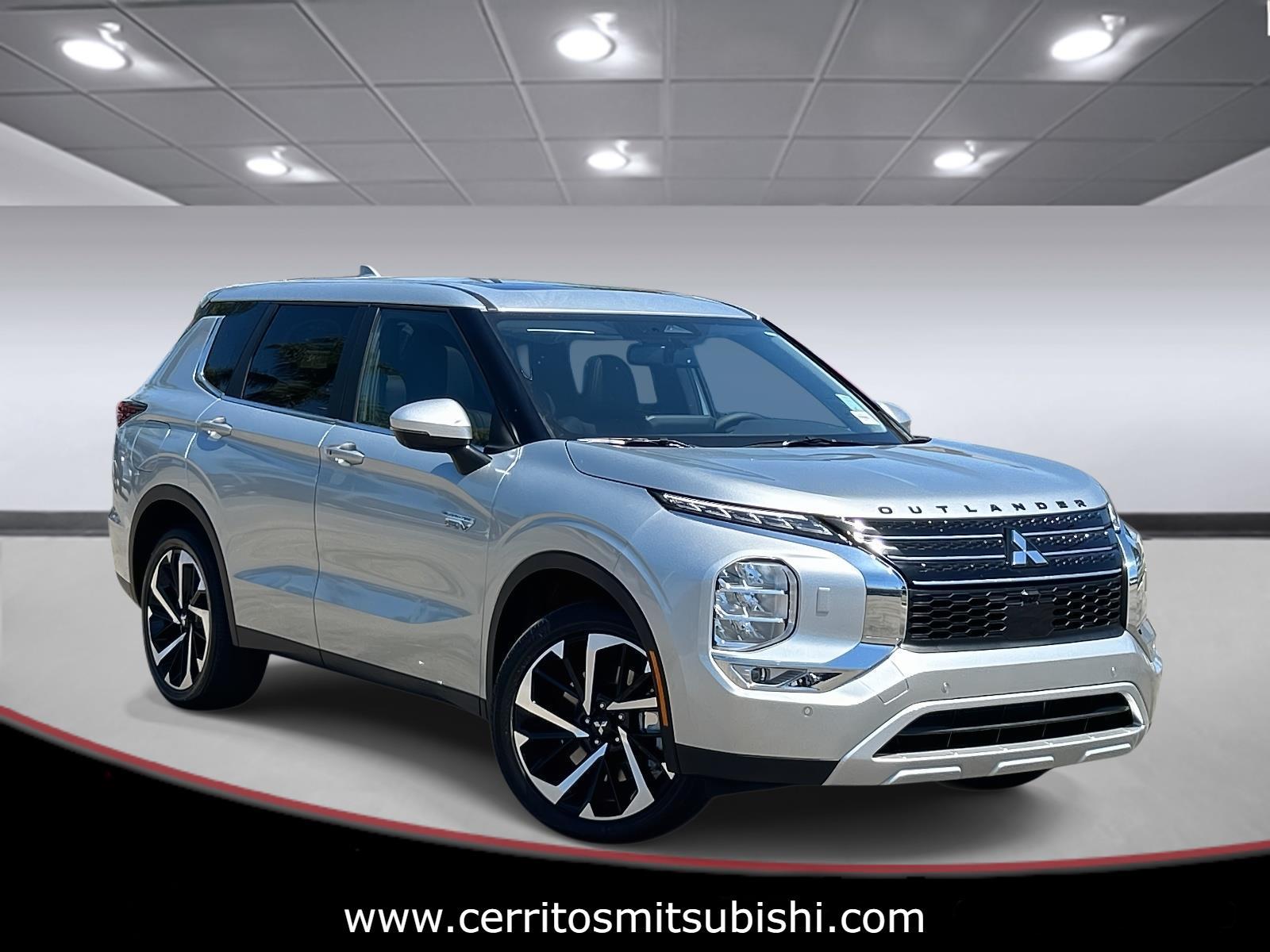2025 Mitsubishi Outlander Plug-In Hybrid SE