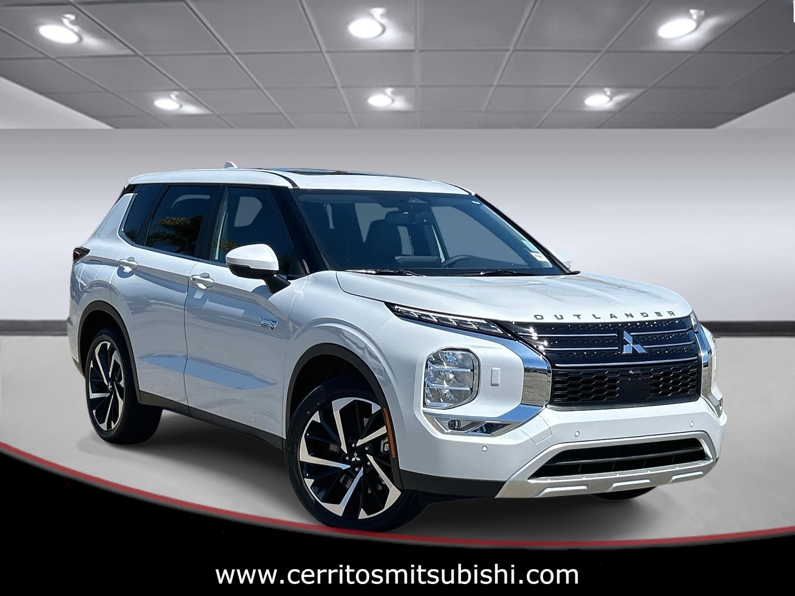 2025 Mitsubishi Outlander Plug-In Hybrid SE