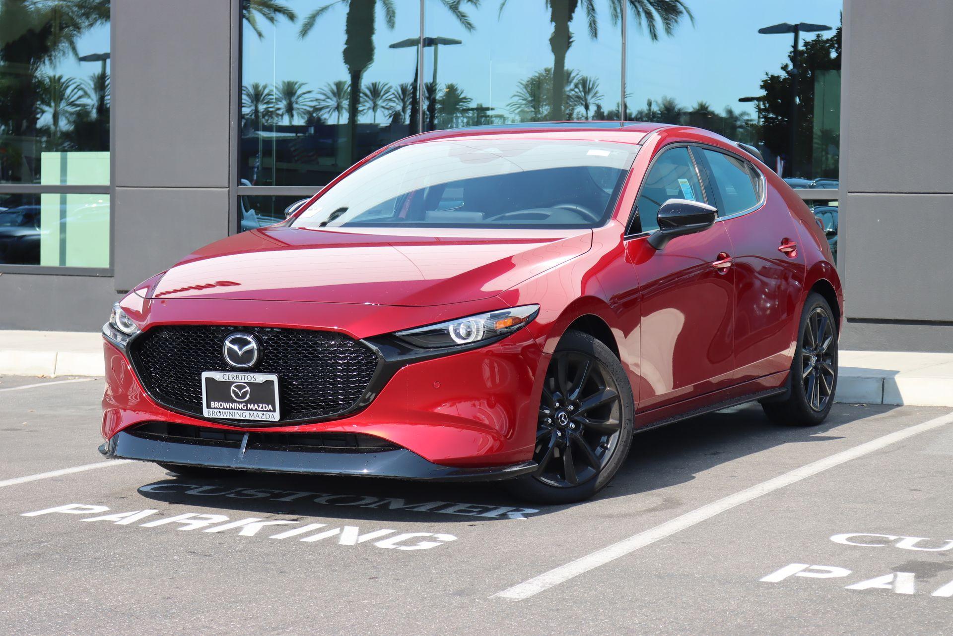 2025 Mazda Mazda3 4D Hatchback
