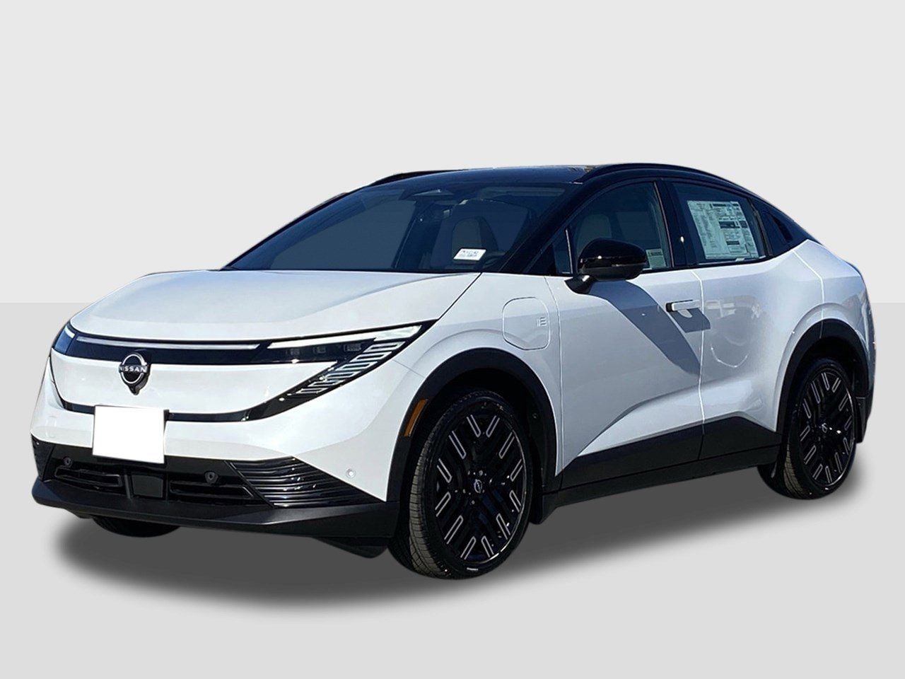 2026 Nissan LEAF PLATINUM+