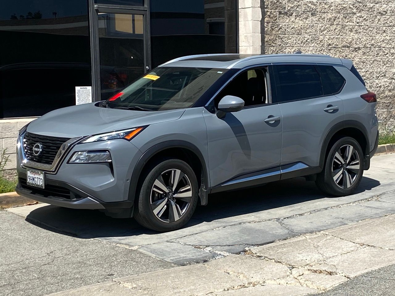 2023 Nissan Rogue SL
