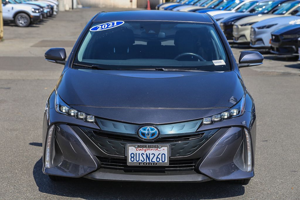 2021 Toyota Prius Prime XLE's photo