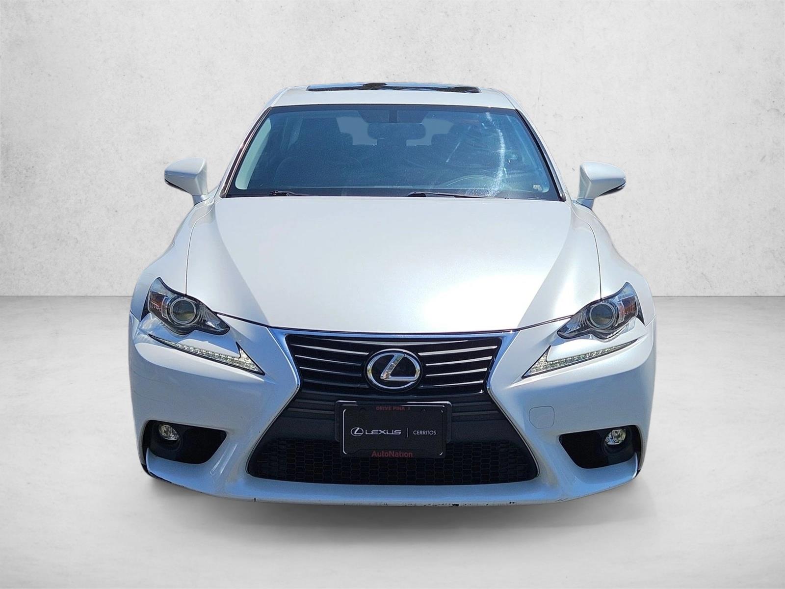 2016 Lexus IS