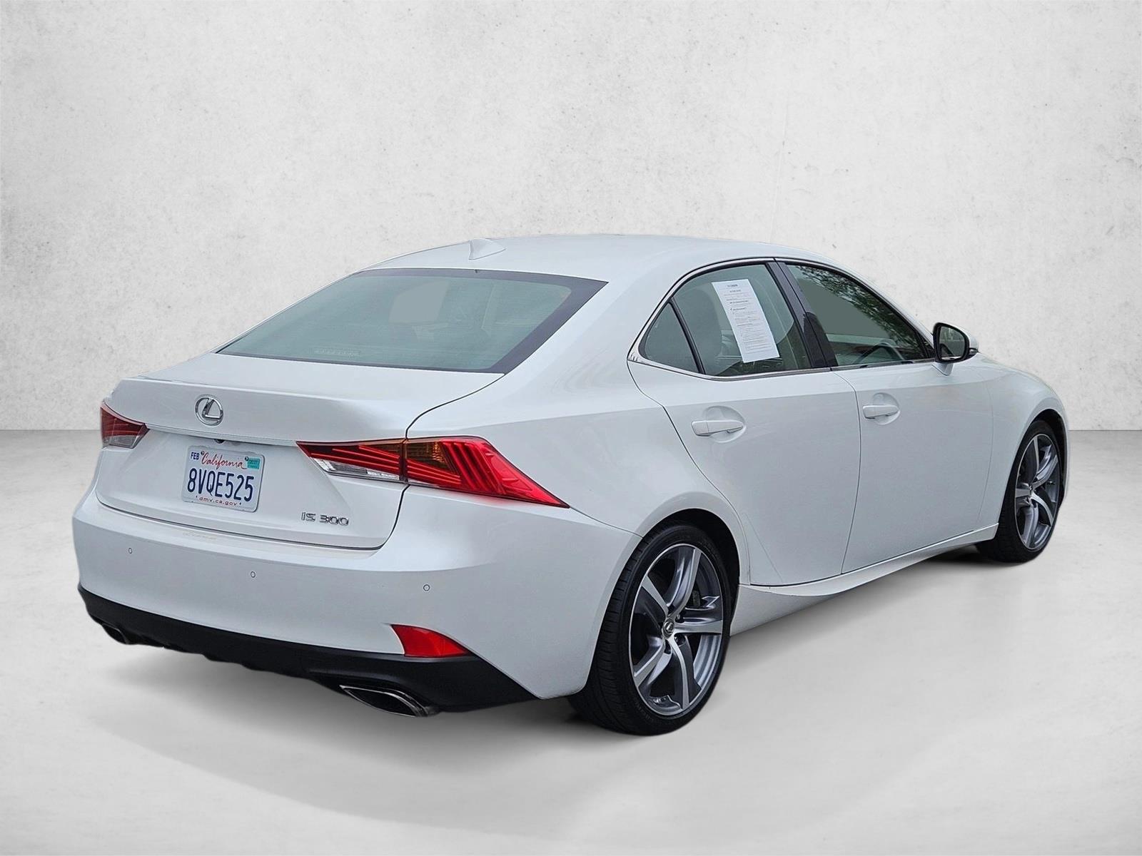 2018 Lexus IS