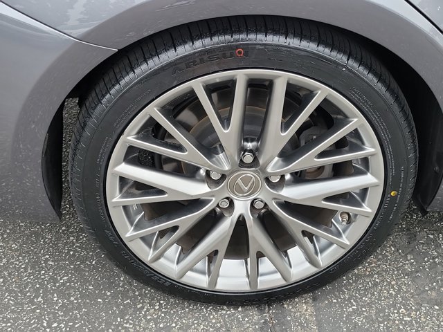 2018 Lexus IS 300 - Photo 23