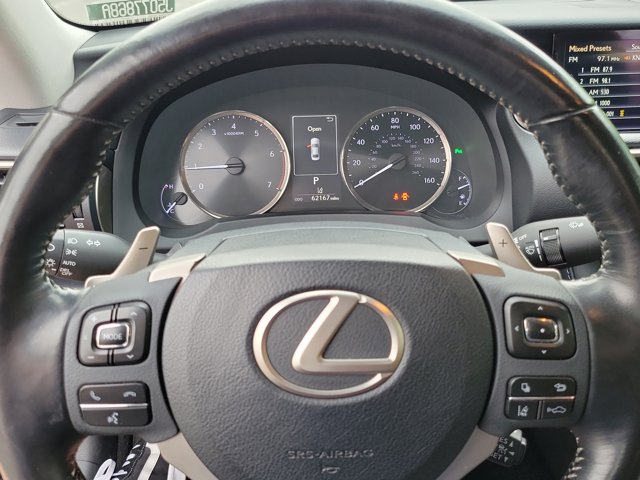 2018 Lexus IS 300 - Photo 9