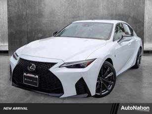 2022 Lexus IS