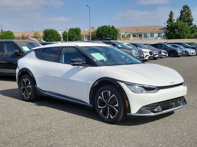 2024 Kia EV6 Wind - Photo 24