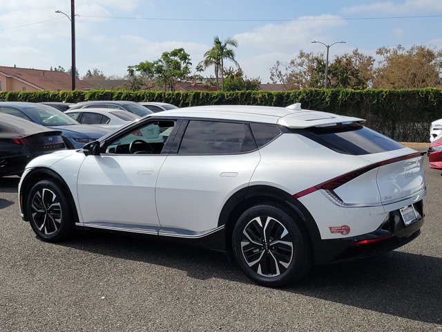 2024 Kia EV6 Wind - Photo 25