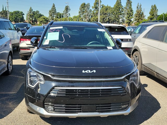 2025 Kia Niro SX Touring