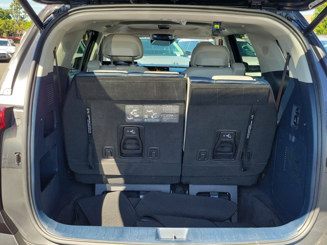 2025 Kia Carnival SX Prestige - Photo 17