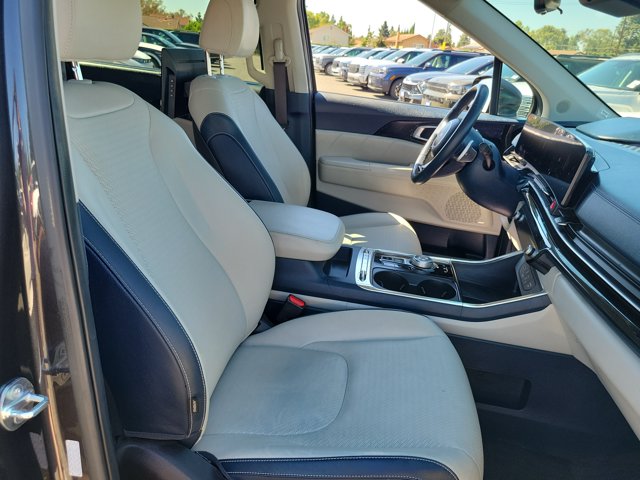 2025 Kia Carnival SX Prestige - Photo 19