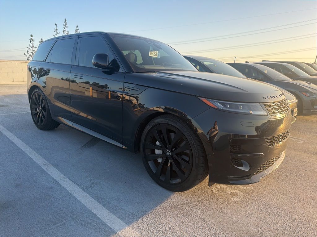 2025 Land Rover Range Rover Sport P530 Dynamic SE's photo