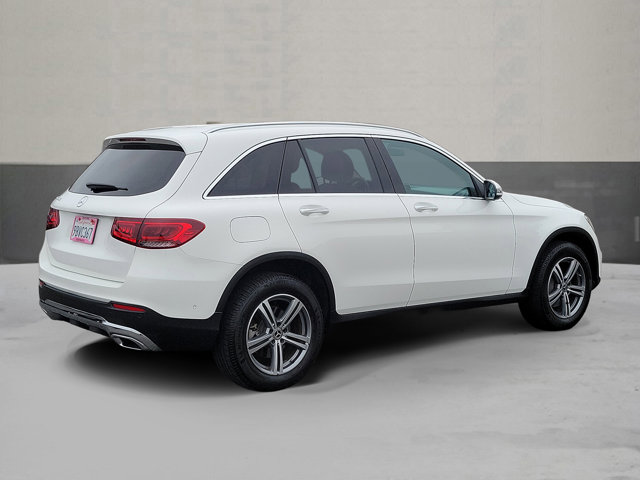 2022 Mercedes-Benz GLC GLC 300's photo