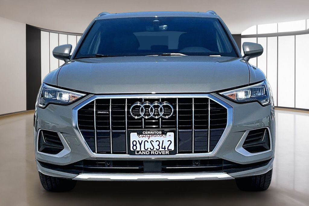 2022 Audi Q3 Premium