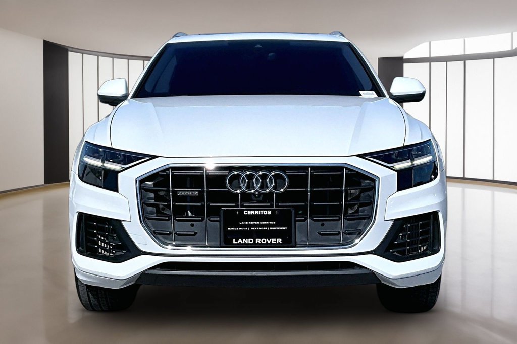 2022 Audi Q8 Premium