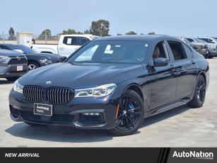 2017 BMW 7 Series 4-door Large Passenger Car