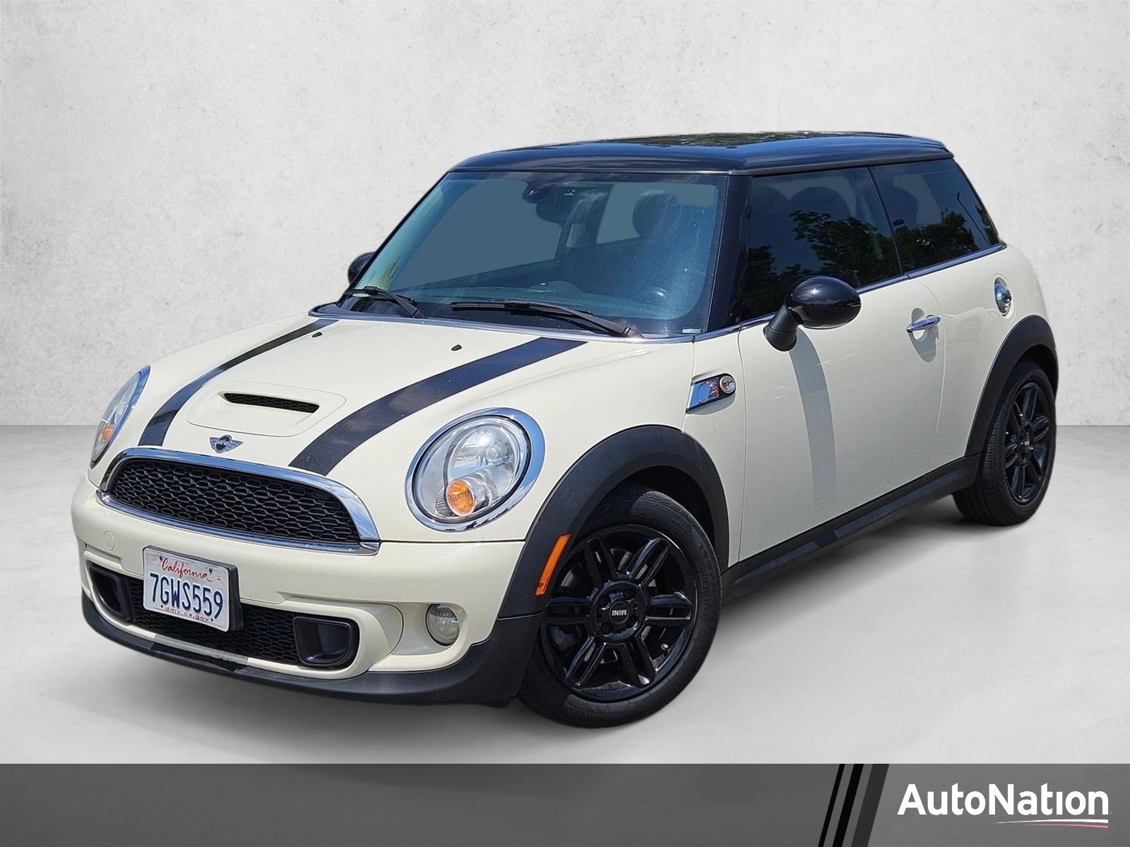 MINI Hardtop 2-door Mini-Compact Passenger Car