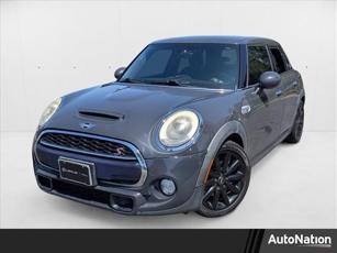 2015 MINI Hardtop 4-door Sub-Compact Passenger Car