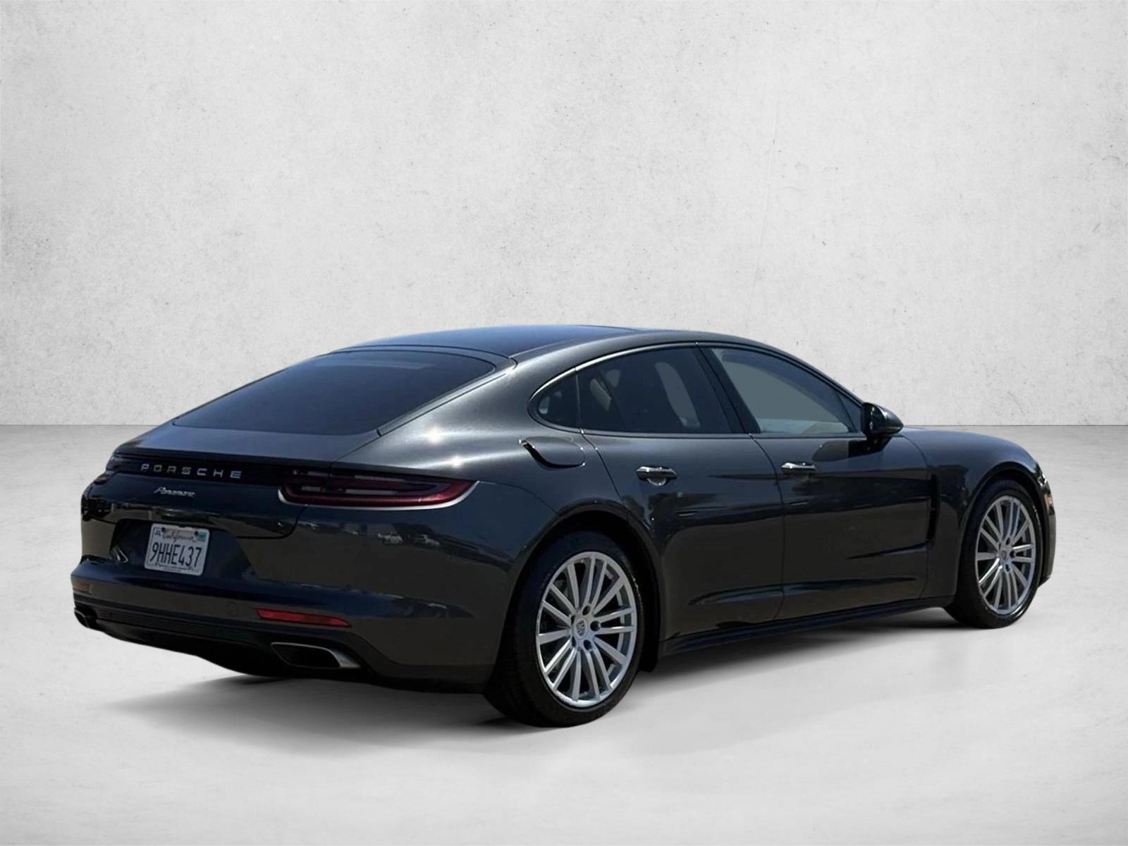 2019 Porsche Panamera Base
