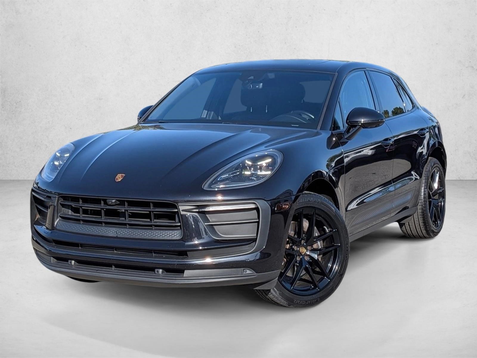 2022 Porsche Macan 4WD Sport Utility Vehicles