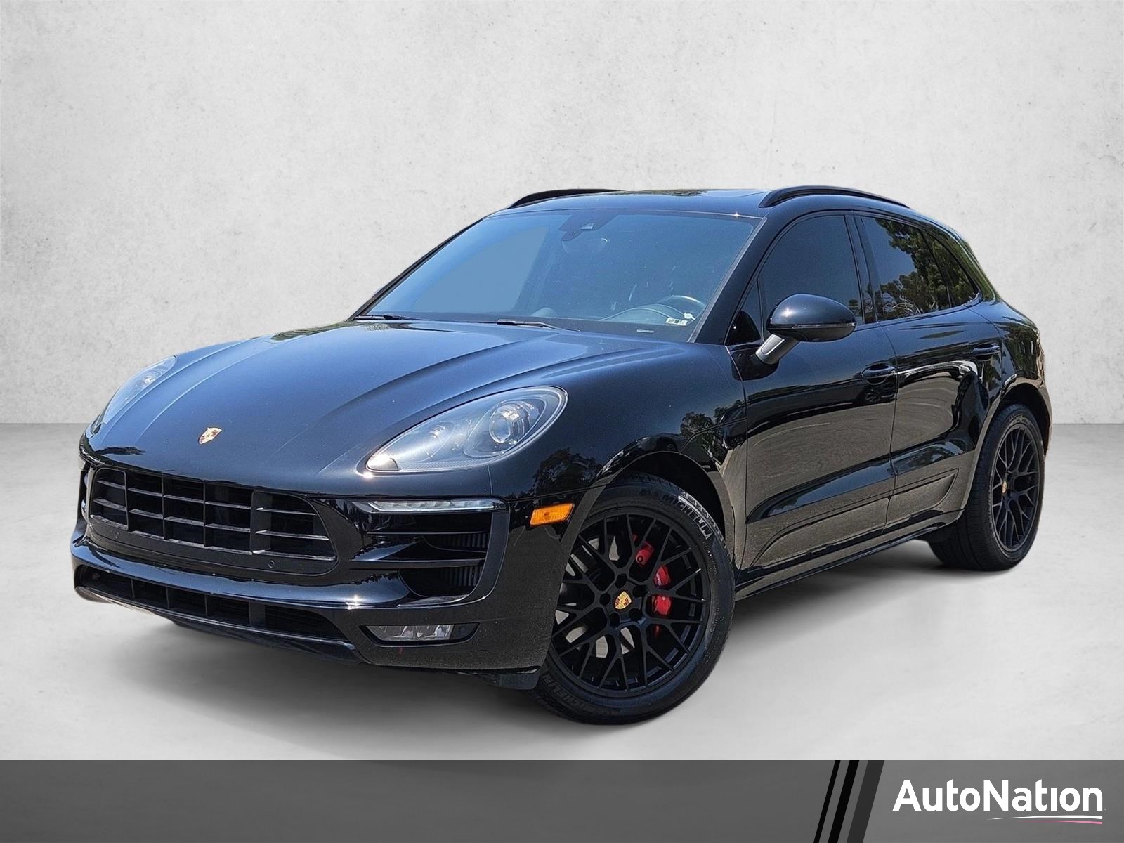 2017 Porsche Macan 4WD Sport Utility Vehicles