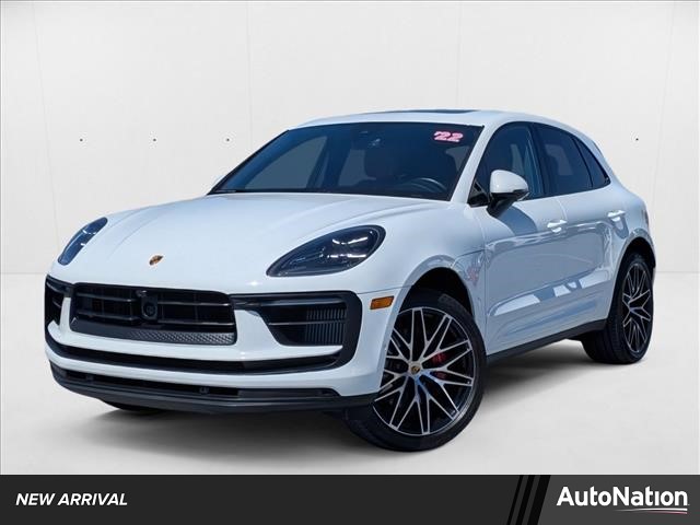 2022 Porsche Macan