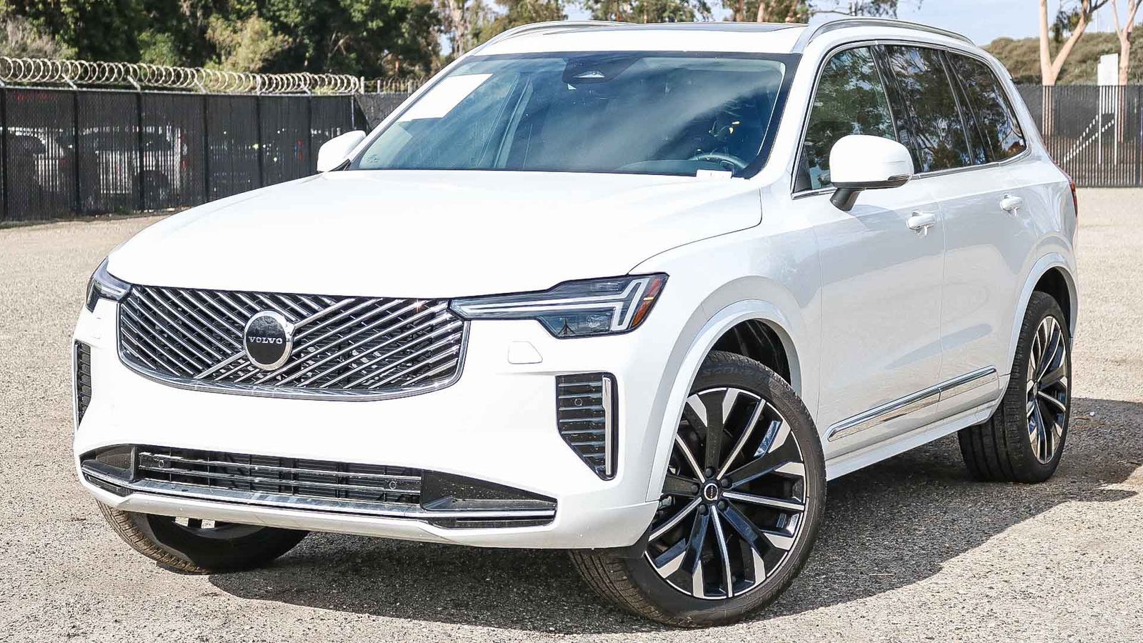 2025 Volvo XC90 4D Sport Utility