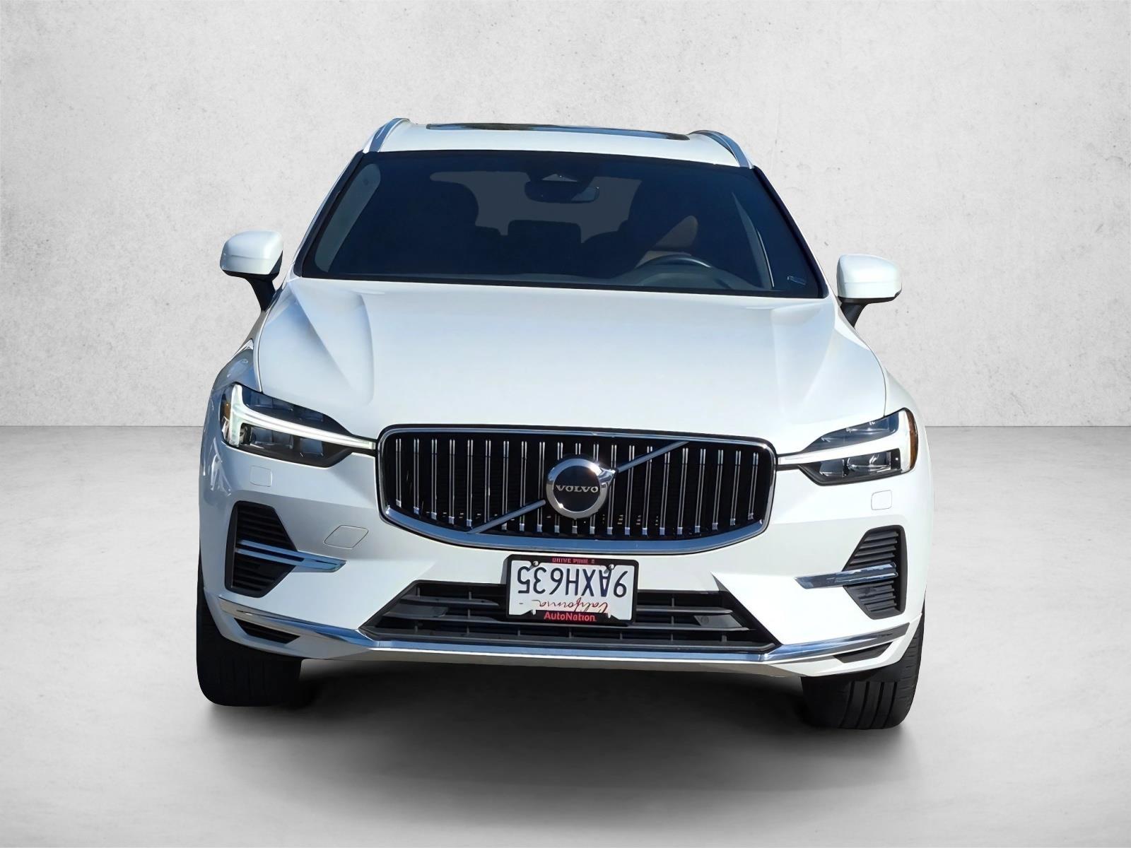 2022 Volvo XC60 Inscription Expression