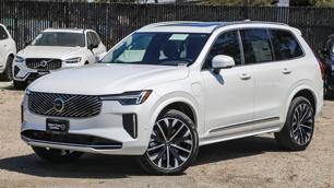 2025 Volvo XC90 Plug-In Hybrid