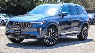 2025 Volvo XC90 Plug-In Hybrid