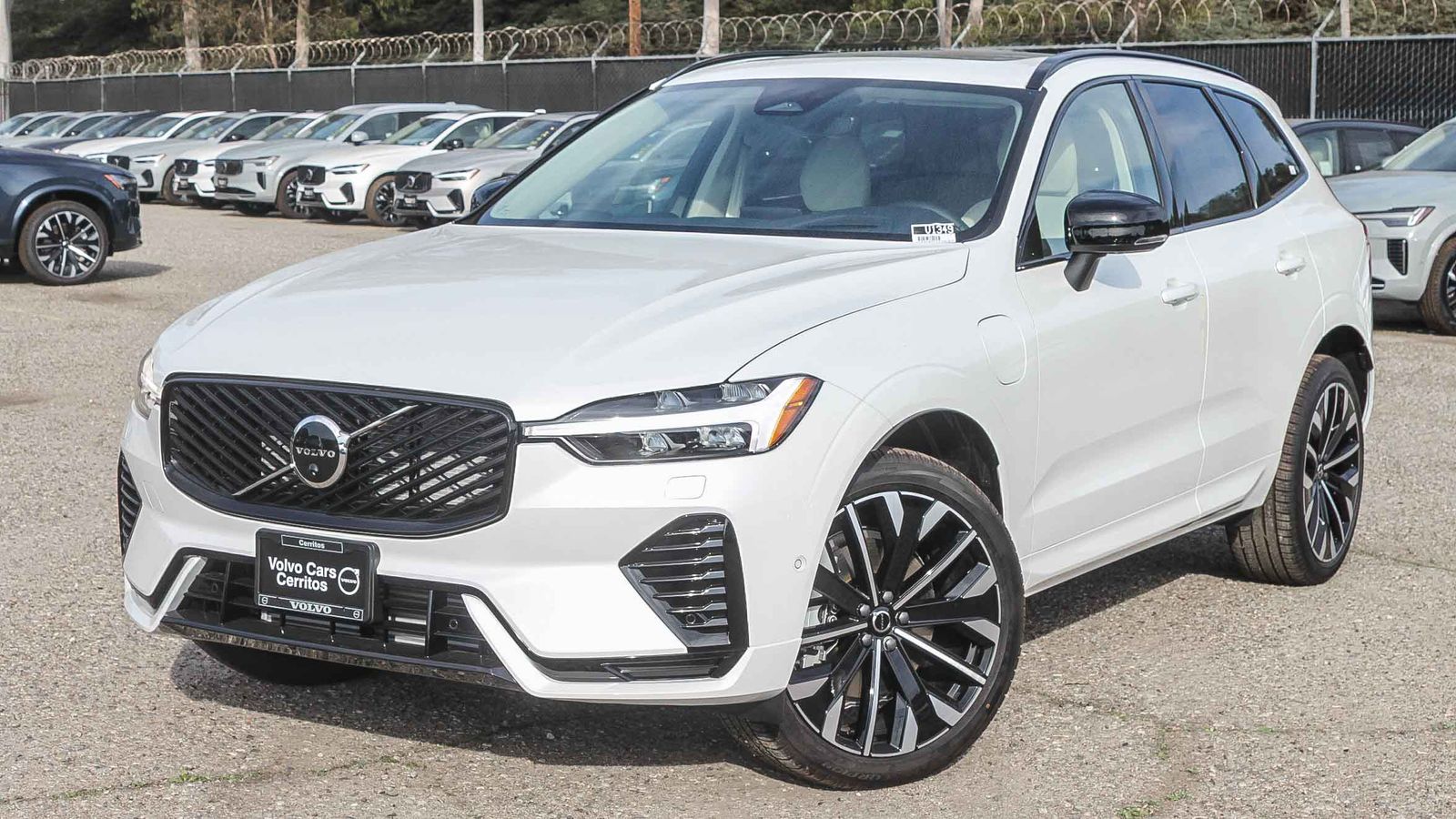 2026 Volvo XC60 Plug-In Hybrid 4D Sport Utility