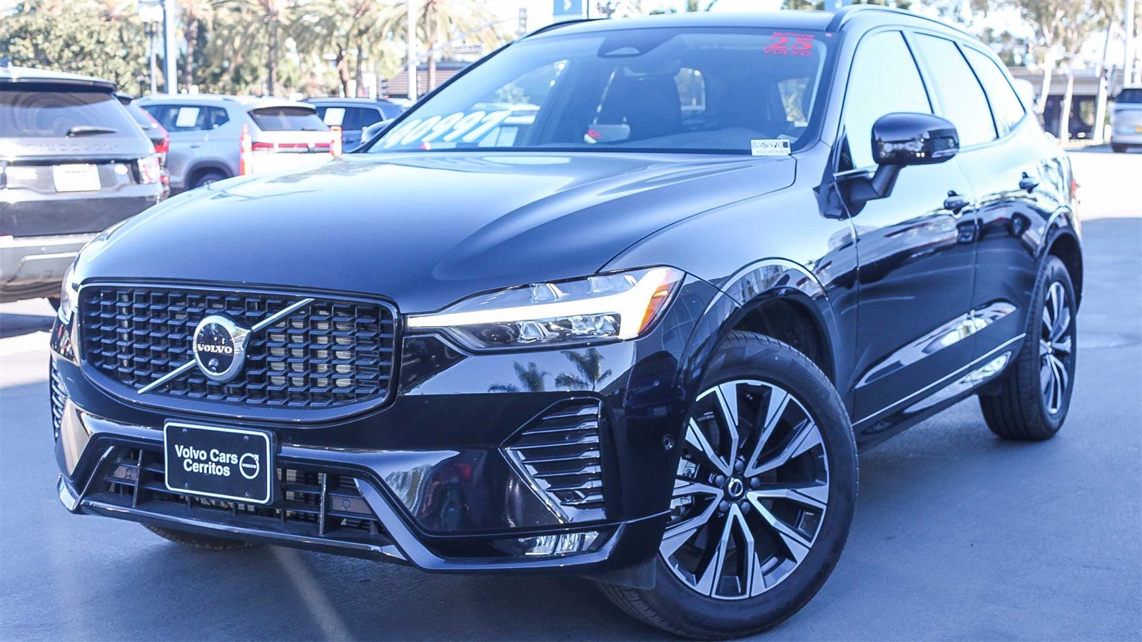 2025 Volvo XC60 4D Sport Utility